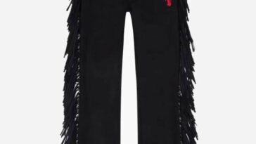 Valabasas Clothing 1