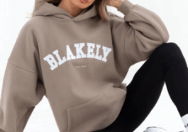 VARSITYLIGHTBEIGE 800x min 300x300 1